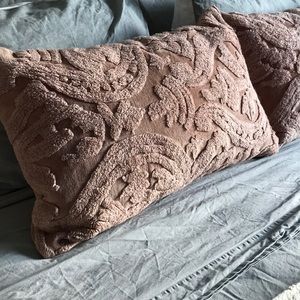 Pottery barn accent pillow covers